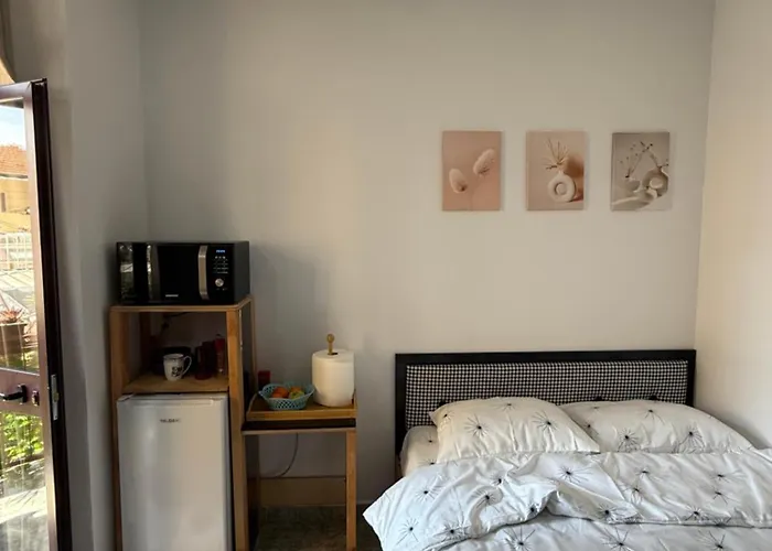 El-ta Place 公寓 *